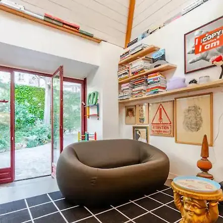 Mini Loft In Montmartre